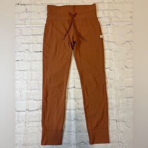 Vuori Daily Leggings size small